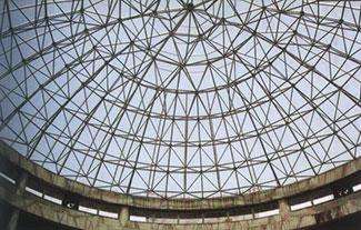 南阳铝镁锰板屋面网架在设计时要注意哪些细节